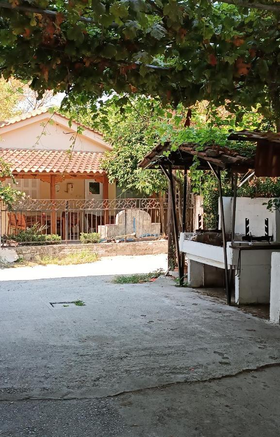 פלטמונס Niki Apartments Sea View Attic מראה חיצוני תמונה